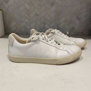 Veja Esplar Sneakers